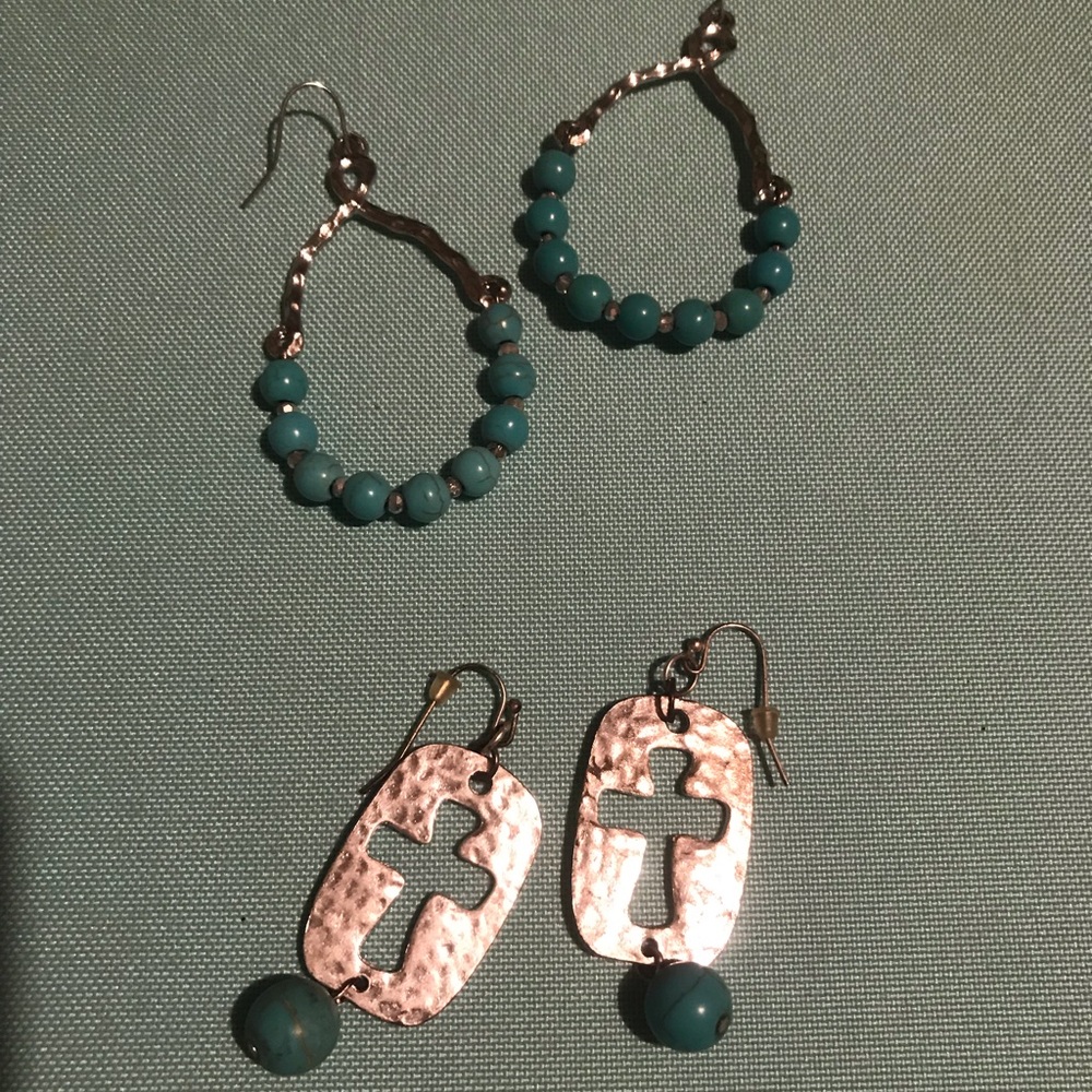 Turquoise and silver beaded earrings